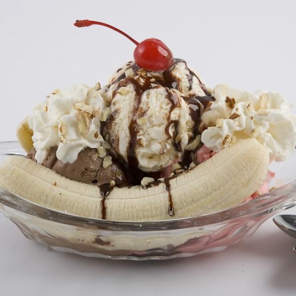 BANANA SPLIT